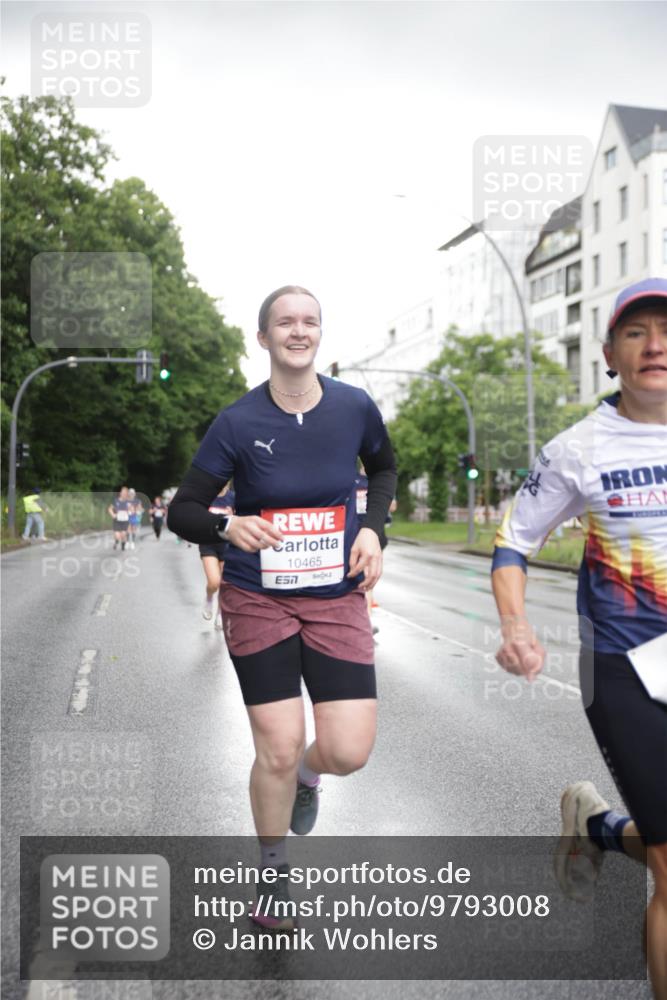 14.06.2026 - REWE Women's Run Jannik Wohlers http://msf.ph/oto/9793008 14.06.2026 09:52:07 Laufen 10465, 57 meine-sportfotos.de