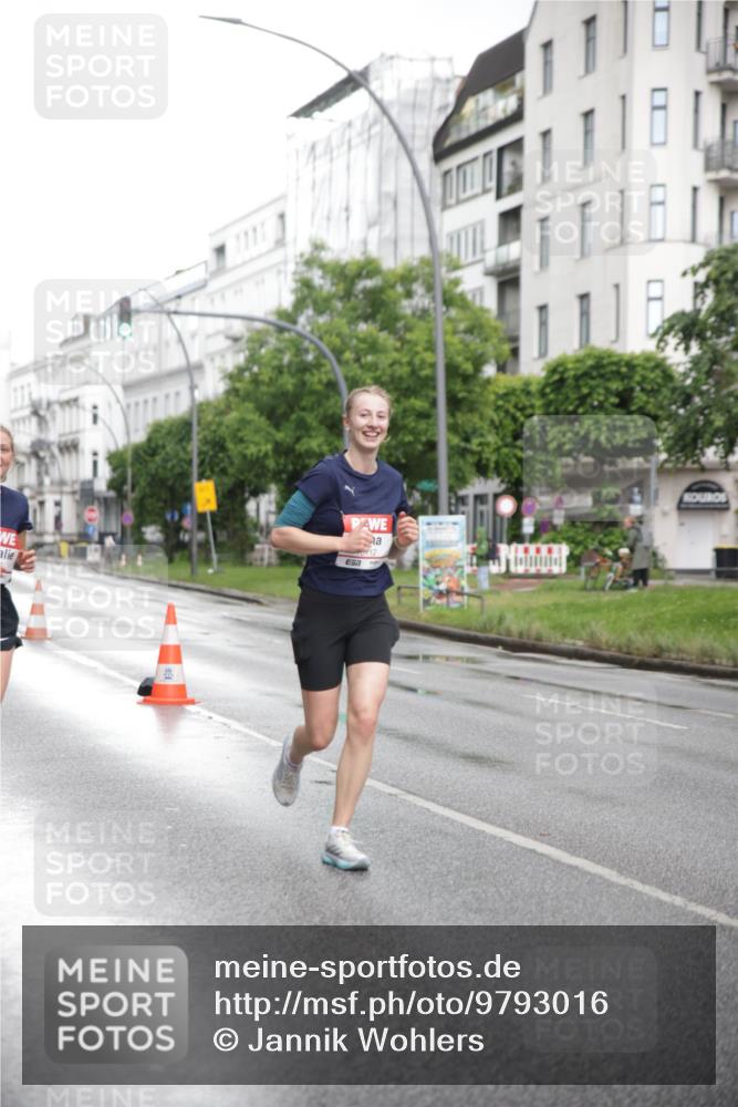 14.06.2026 - REWE Women's Run Jannik Wohlers http://msf.ph/oto/9793016 14.06.2026 09:52:08 Laufen 12, 7 meine-sportfotos.de