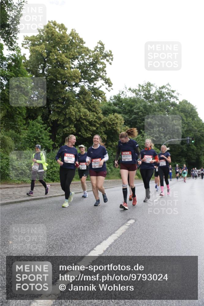 14.06.2026 - REWE Women's Run Jannik Wohlers http://msf.ph/oto/9793024 14.06.2026 10:08:11 Laufen 10644 meine-sportfotos.de
