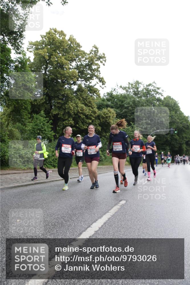 14.06.2026 - REWE Women's Run Jannik Wohlers http://msf.ph/oto/9793026 14.06.2026 10:08:11 Laufen 10404 meine-sportfotos.de