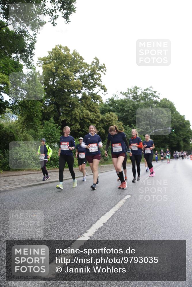 14.06.2026 - REWE Women's Run Jannik Wohlers http://msf.ph/oto/9793035 14.06.2026 10:08:11 Laufen 10404 meine-sportfotos.de