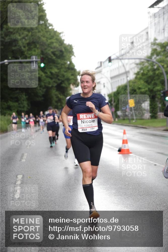 14.06.2026 - REWE Women's Run Jannik Wohlers http://msf.ph/oto/9793058 14.06.2026 09:52:13 Laufen 10923, 657 meine-sportfotos.de