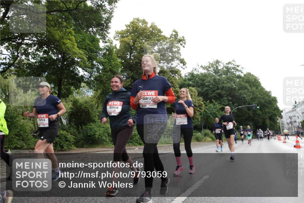 14.06.2026 - REWE Women's Run Jannik Wohlers http://msf.ph/oto/9793059 14.06.2026 10:08:13 Laufen 11497, 11125, 10502, 7 meine-sportfotos.de