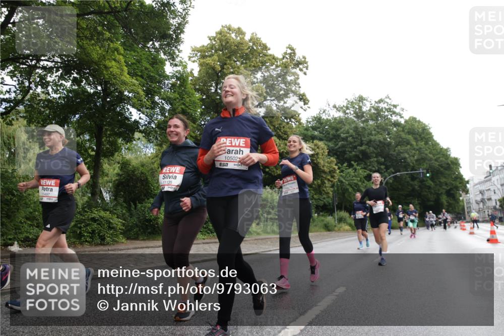 14.06.2026 - REWE Women's Run Jannik Wohlers http://msf.ph/oto/9793063 14.06.2026 10:08:13 Laufen 11497, 11125, 10502, 7 meine-sportfotos.de