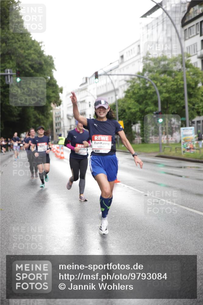 14.06.2026 - REWE Women's Run Jannik Wohlers http://msf.ph/oto/9793084 14.06.2026 09:52:15 Laufen 10737, 57 meine-sportfotos.de