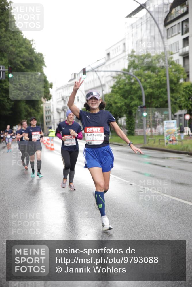 14.06.2026 - REWE Women's Run Jannik Wohlers http://msf.ph/oto/9793088 14.06.2026 09:52:15 Laufen 10737, 57 meine-sportfotos.de