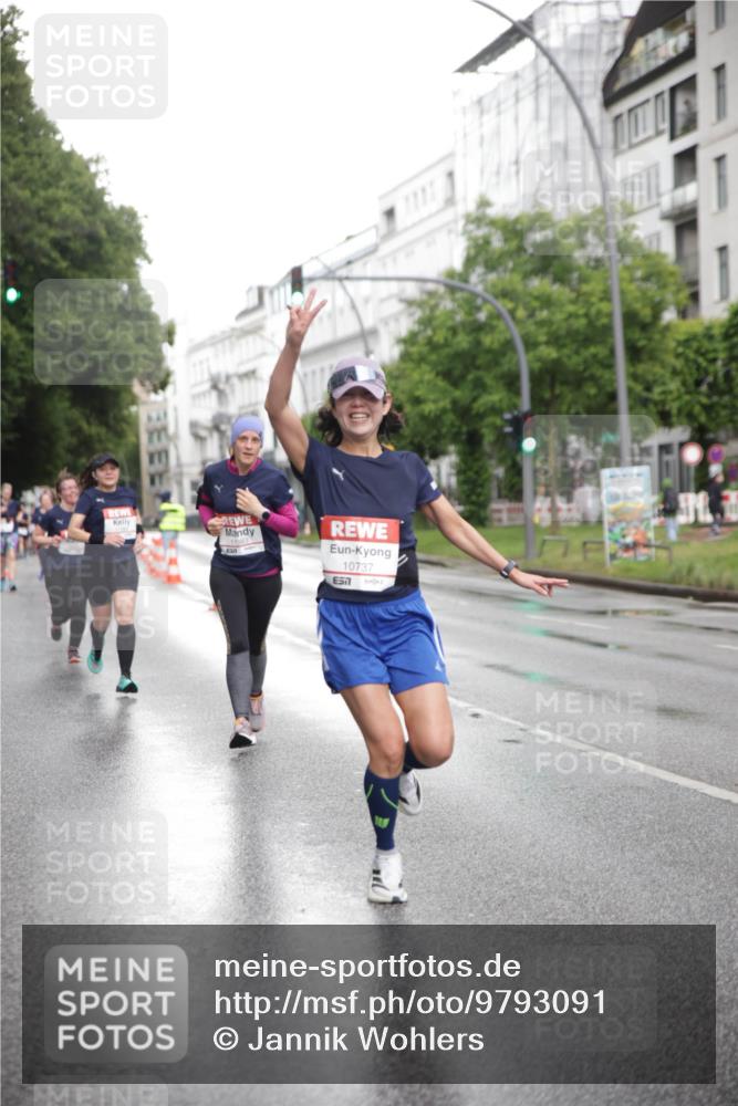 14.06.2026 - REWE Women's Run Jannik Wohlers http://msf.ph/oto/9793091 14.06.2026 09:52:15 Laufen 10737 meine-sportfotos.de