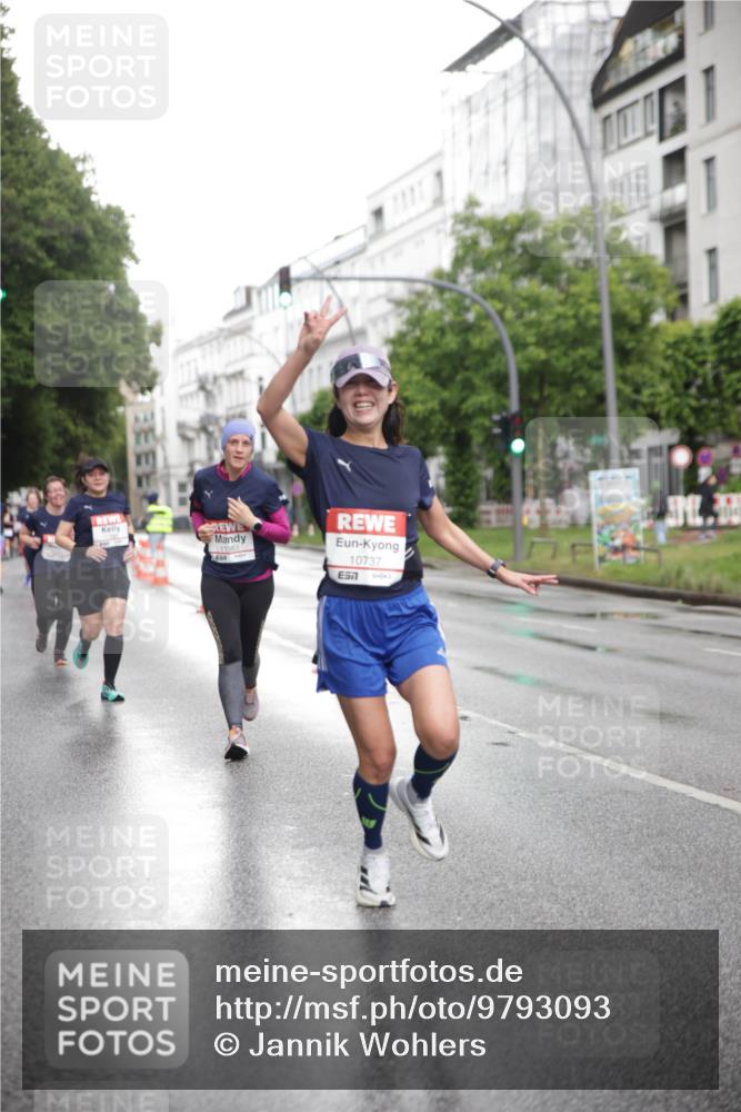 14.06.2026 - REWE Women's Run Jannik Wohlers http://msf.ph/oto/9793093 14.06.2026 09:52:15 Laufen 11383, 10737, 57 meine-sportfotos.de