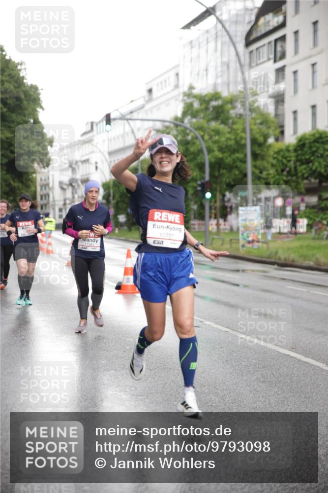 14.06.2026 - REWE Women's Run Jannik Wohlers http://msf.ph/oto/9793098 14.06.2026 09:52:15 Laufen 11383, 10737, 57 meine-sportfotos.de
