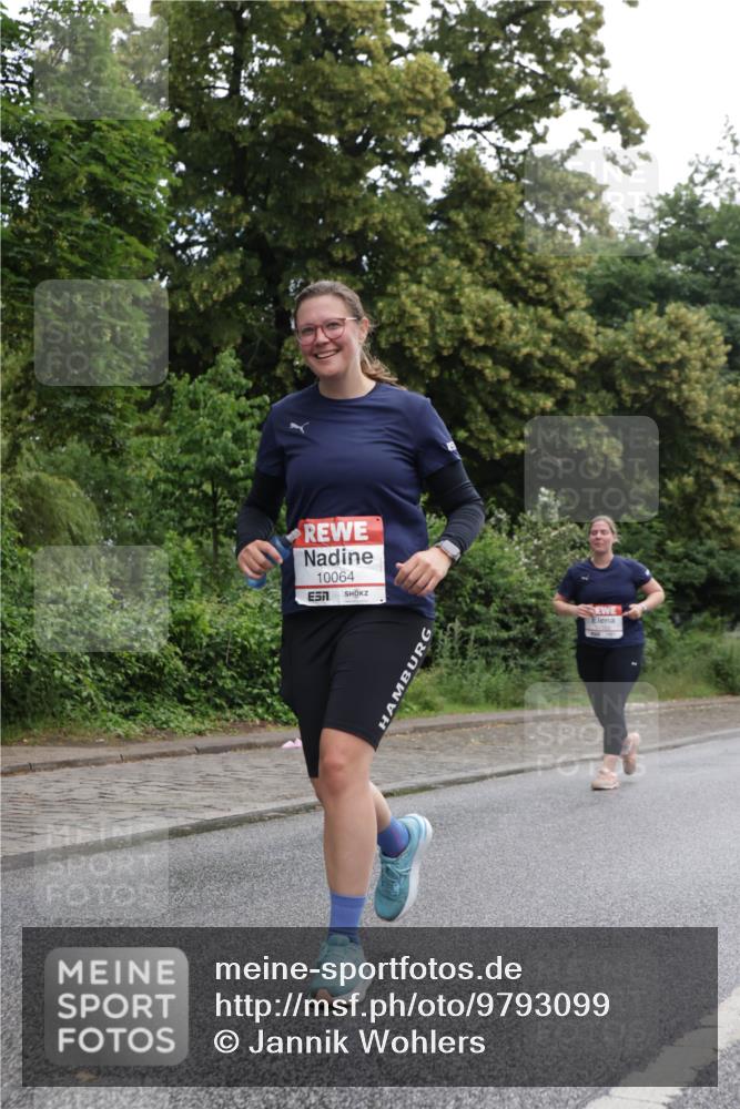 14.06.2026 - REWE Women's Run Jannik Wohlers http://msf.ph/oto/9793099 14.06.2026 10:08:16 Laufen 10064 meine-sportfotos.de
