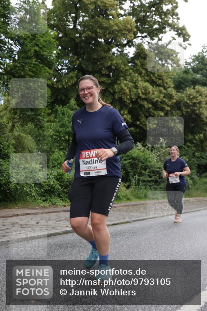 14.06.2026 - REWE Women's Run Jannik Wohlers http://msf.ph/oto/9793105 14.06.2026 10:08:16 Laufen 10064 meine-sportfotos.de
