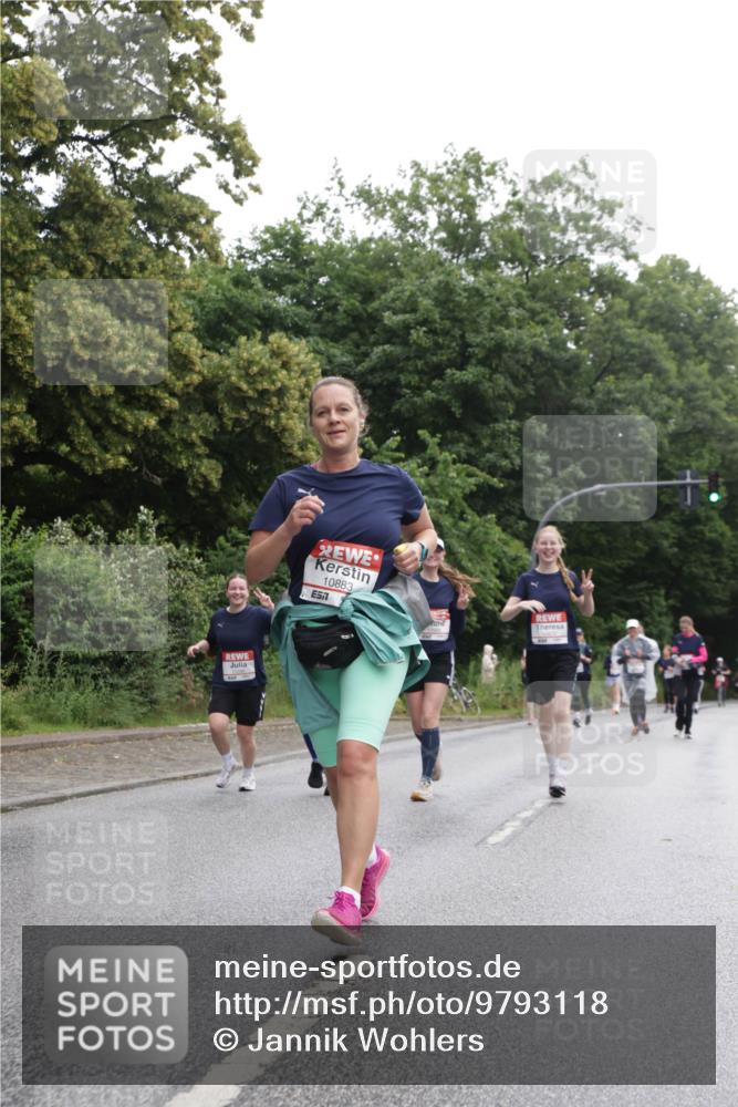 14.06.2026 - REWE Women's Run Jannik Wohlers http://msf.ph/oto/9793118 14.06.2026 10:08:18 Laufen 10883 meine-sportfotos.de