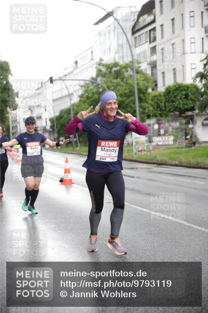 14.06.2026 - REWE Women's Run Jannik Wohlers http://msf.ph/oto/9793119 14.06.2026 09:52:17 Laufen 11399, 11383, 7 meine-sportfotos.de