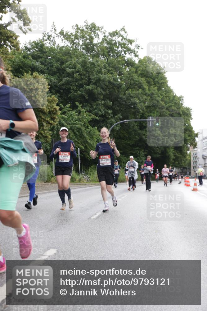 14.06.2026 - REWE Women's Run Jannik Wohlers http://msf.ph/oto/9793121 14.06.2026 10:08:19 Laufen  meine-sportfotos.de