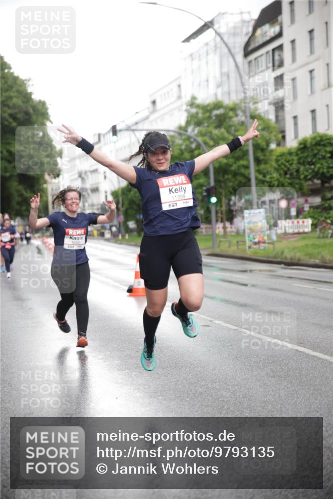 14.06.2026 - REWE Women's Run Jannik Wohlers http://msf.ph/oto/9793135 14.06.2026 09:52:18 Laufen 10399, 11399, 7 meine-sportfotos.de
