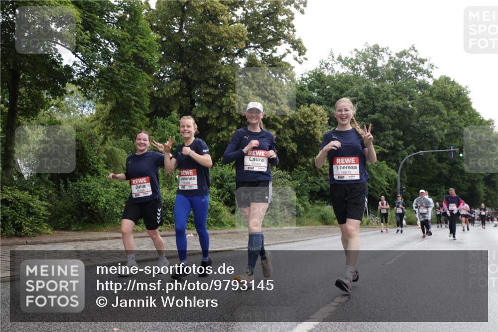 14.06.2026 - REWE Women's Run Jannik Wohlers http://msf.ph/oto/9793145 14.06.2026 10:08:20 Laufen 11286, 10394, 10569, 7, 10872, 57 meine-sportfotos.de