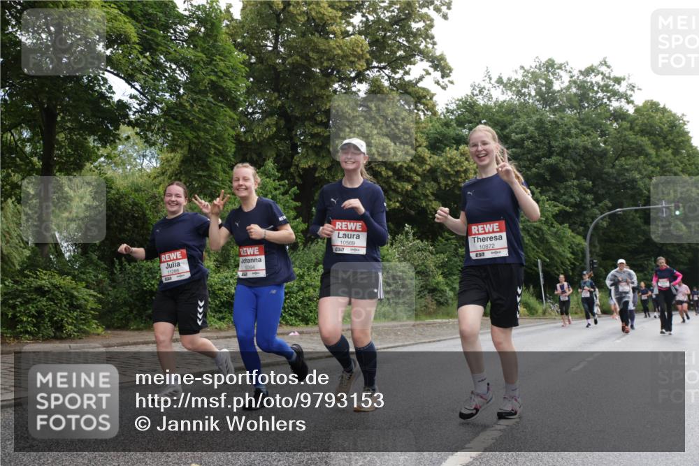 14.06.2026 - REWE Women's Run Jannik Wohlers http://msf.ph/oto/9793153 14.06.2026 10:08:21 Laufen 11286, 10394, 10569, 517, 10872, 57 meine-sportfotos.de