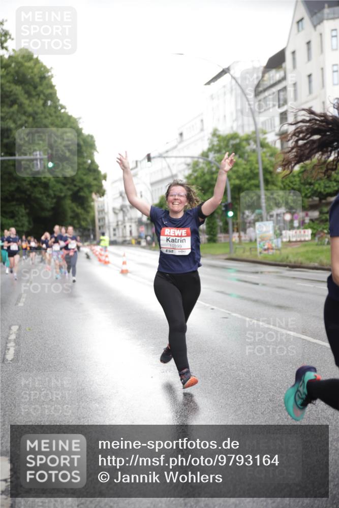 14.06.2026 - REWE Women's Run Jannik Wohlers http://msf.ph/oto/9793164 14.06.2026 09:52:19 Laufen 10399, 57 meine-sportfotos.de