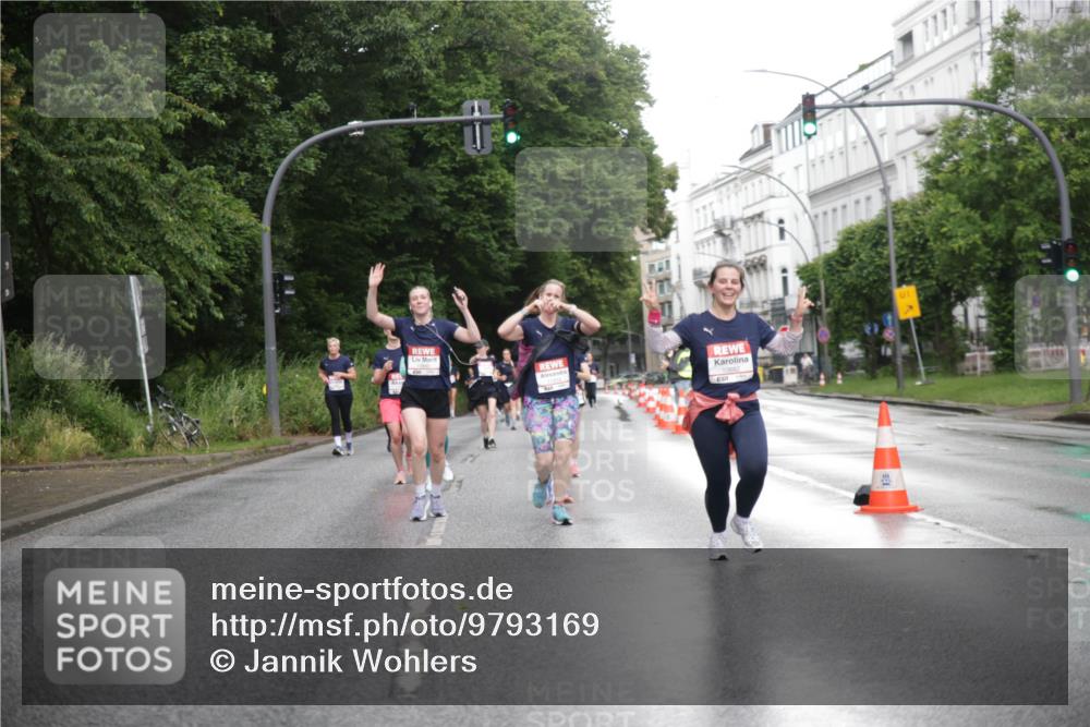 14.06.2026 - REWE Women's Run Jannik Wohlers http://msf.ph/oto/9793169 14.06.2026 09:52:21 Laufen  meine-sportfotos.de