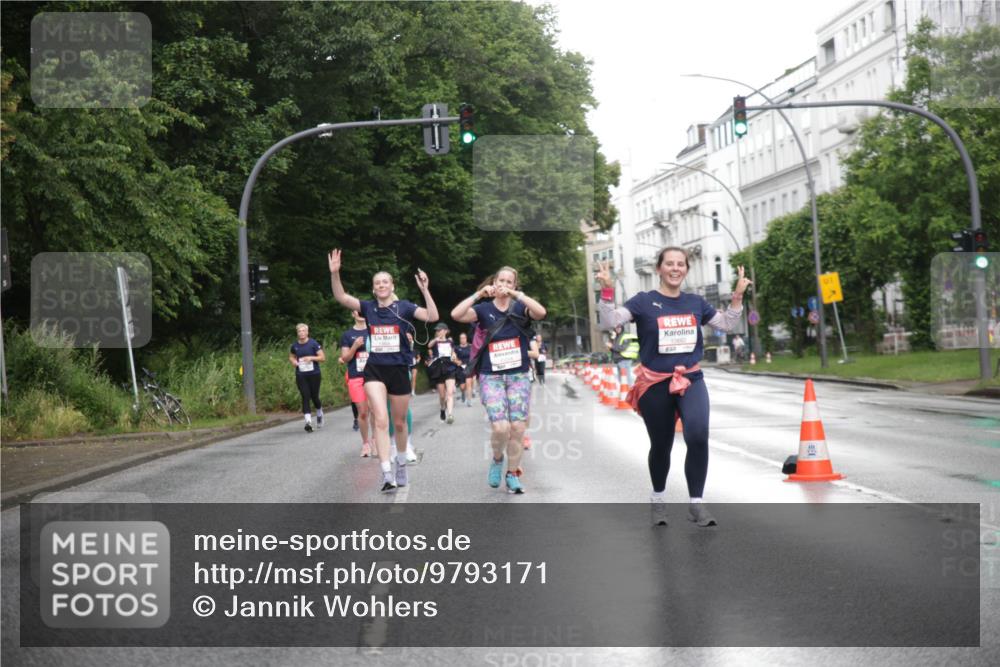 14.06.2026 - REWE Women's Run Jannik Wohlers http://msf.ph/oto/9793171 14.06.2026 09:52:21 Laufen  meine-sportfotos.de