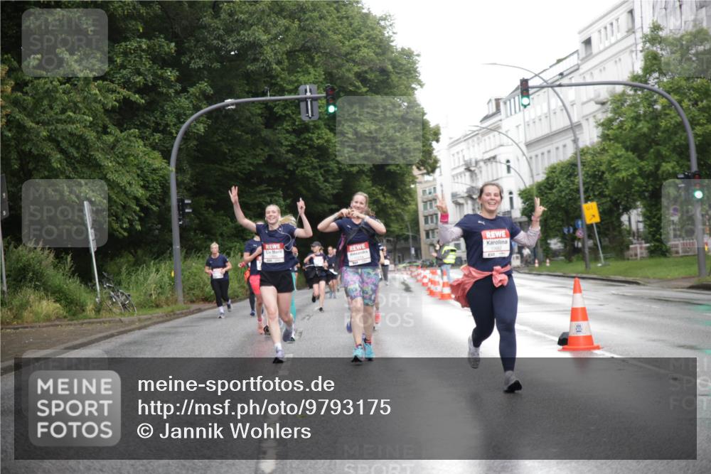 14.06.2026 - REWE Women's Run Jannik Wohlers http://msf.ph/oto/9793175 14.06.2026 09:52:21 Laufen  meine-sportfotos.de