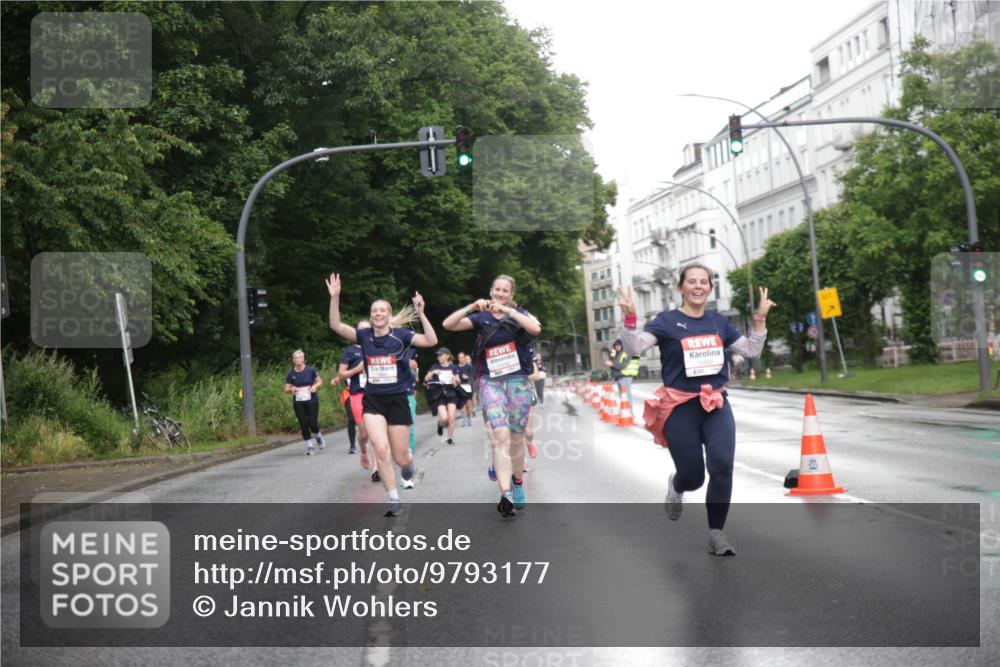 14.06.2026 - REWE Women's Run Jannik Wohlers http://msf.ph/oto/9793177 14.06.2026 09:52:21 Laufen 50 meine-sportfotos.de