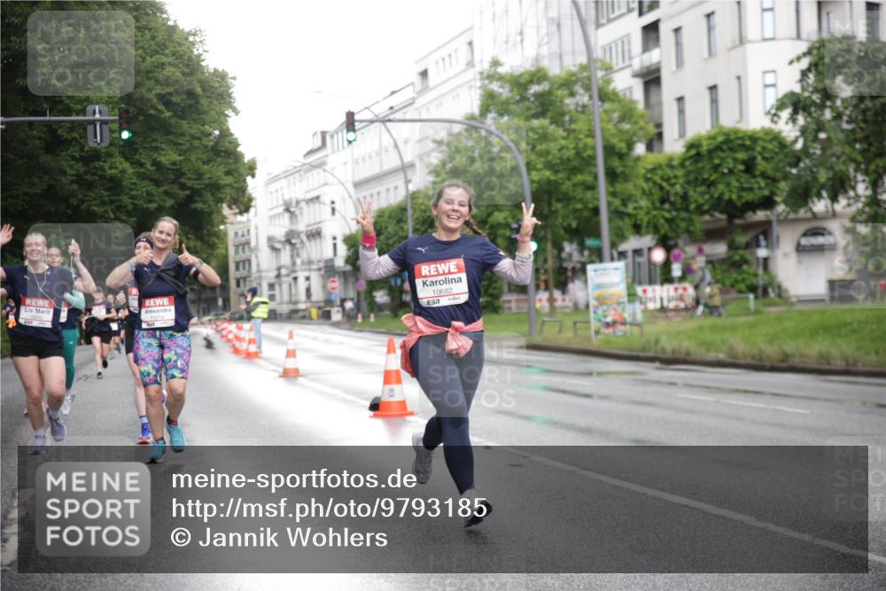 14.06.2026 - REWE Women's Run Jannik Wohlers http://msf.ph/oto/9793185 14.06.2026 09:52:22 Laufen 10682 meine-sportfotos.de