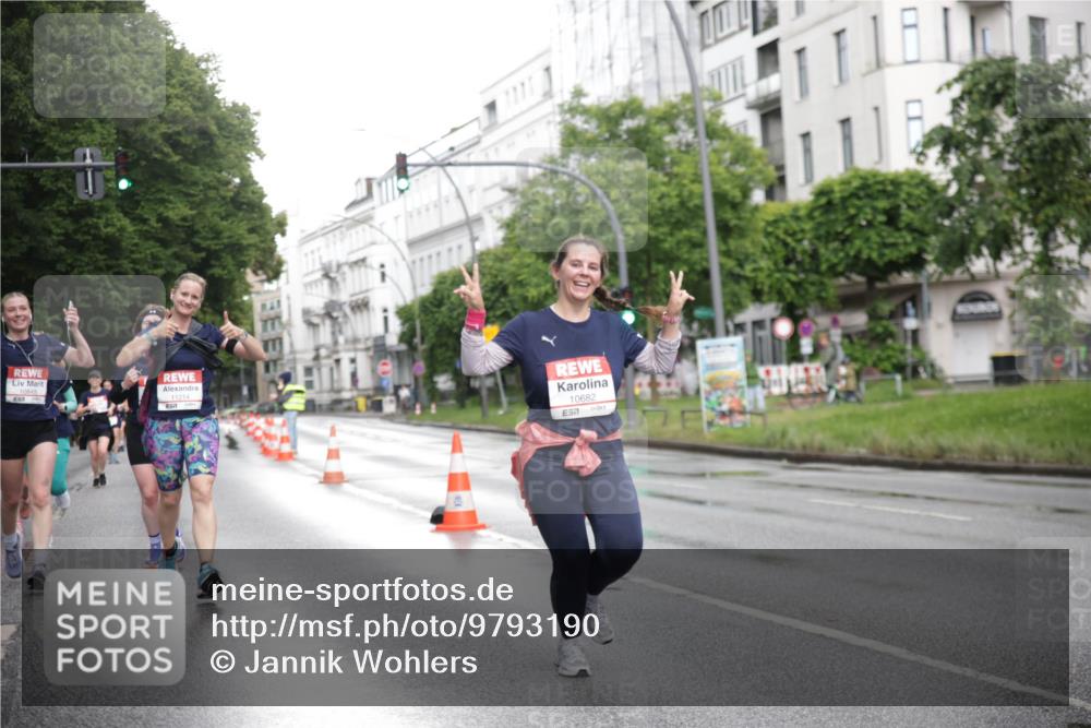 14.06.2026 - REWE Women's Run Jannik Wohlers http://msf.ph/oto/9793190 14.06.2026 09:52:22 Laufen 10845, 11214, 10682 meine-sportfotos.de