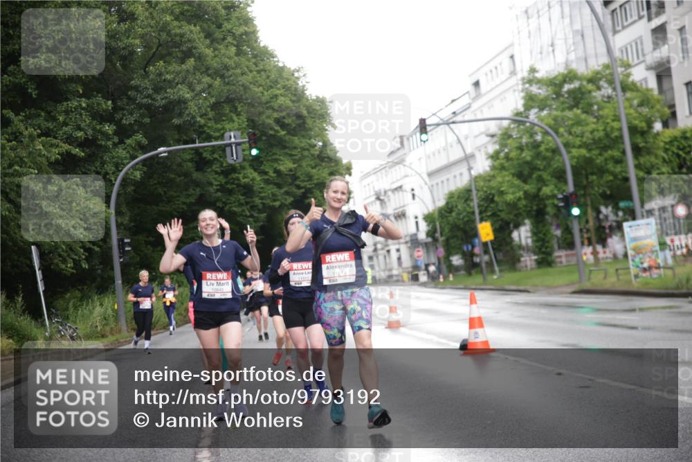 14.06.2026 - REWE Women's Run Jannik Wohlers http://msf.ph/oto/9793192 14.06.2026 09:52:23 Laufen 11312, 10845, 11214 meine-sportfotos.de