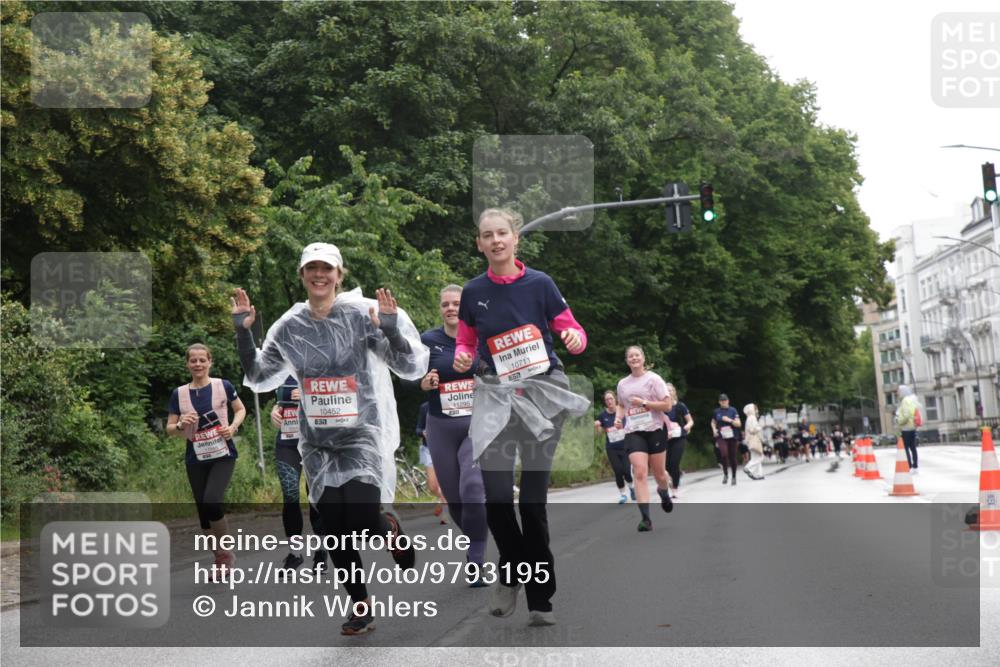 14.06.2026 - REWE Women's Run Jannik Wohlers http://msf.ph/oto/9793195 14.06.2026 10:08:24 Laufen 10452, 11295, 10711 meine-sportfotos.de