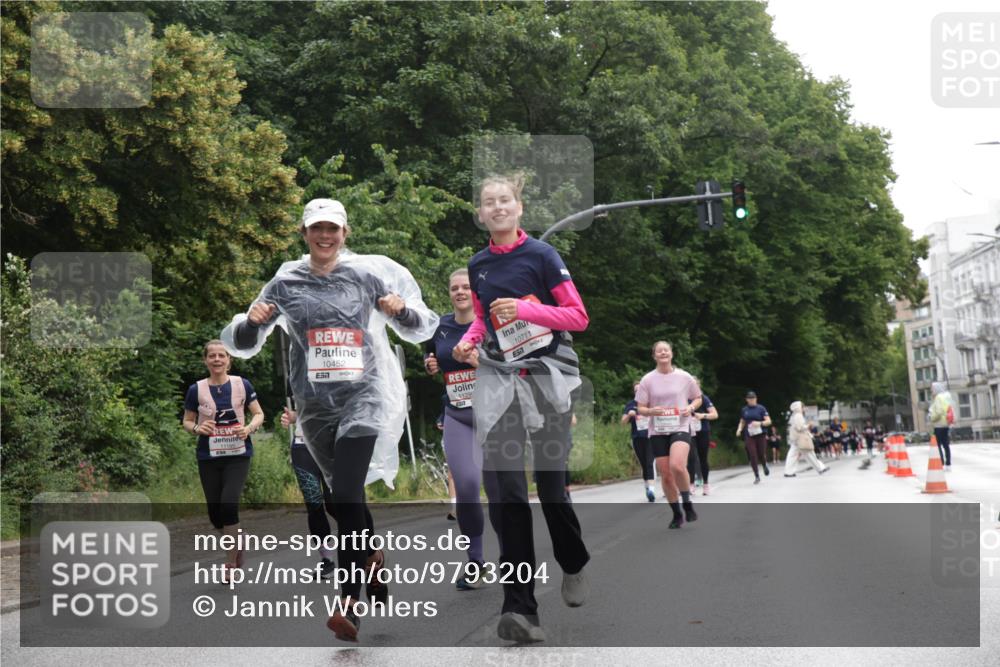 14.06.2026 - REWE Women's Run Jannik Wohlers http://msf.ph/oto/9793204 14.06.2026 10:08:24 Laufen 10452, 10711 meine-sportfotos.de