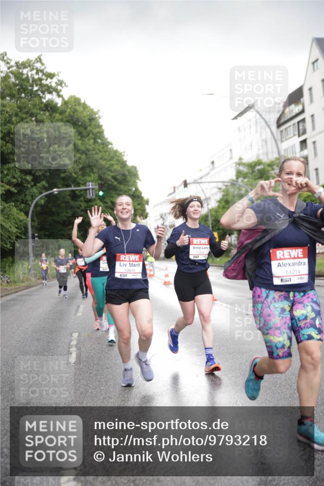 14.06.2026 - REWE Women's Run Jannik Wohlers http://msf.ph/oto/9793218 14.06.2026 09:52:25 Laufen 10845, 7, 11312, 57, 11214, 7 meine-sportfotos.de