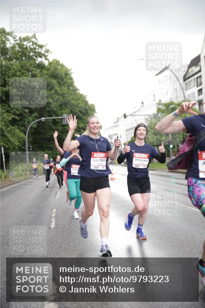 14.06.2026 - REWE Women's Run Jannik Wohlers http://msf.ph/oto/9793223 14.06.2026 09:52:25 Laufen 10845, 11312, 57 meine-sportfotos.de