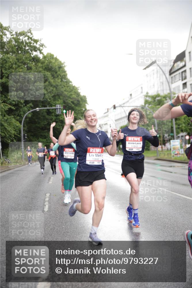 14.06.2026 - REWE Women's Run Jannik Wohlers http://msf.ph/oto/9793227 14.06.2026 09:52:25 Laufen 857, 10845, 7, 11312, 57 meine-sportfotos.de