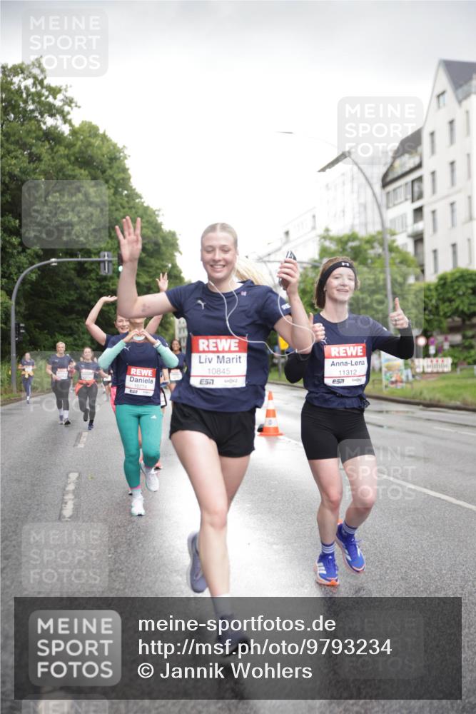 14.06.2026 - REWE Women's Run Jannik Wohlers http://msf.ph/oto/9793234 14.06.2026 09:52:25 Laufen 10774, 10845, 57, 11312, 57 meine-sportfotos.de