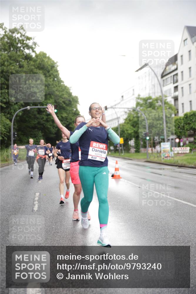 14.06.2026 - REWE Women's Run Jannik Wohlers http://msf.ph/oto/9793240 14.06.2026 09:52:26 Laufen 10774 meine-sportfotos.de
