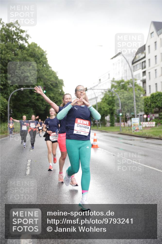 14.06.2026 - REWE Women's Run Jannik Wohlers http://msf.ph/oto/9793241 14.06.2026 09:52:26 Laufen 10774, 57 meine-sportfotos.de