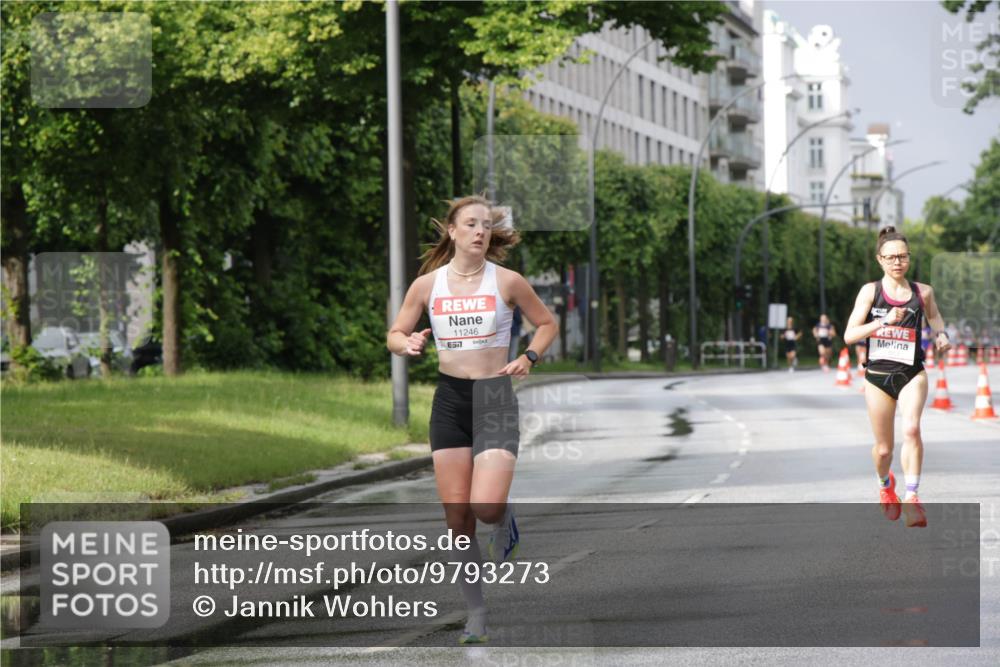 14.06.2026 - REWE Women's Run Jannik Wohlers http://msf.ph/oto/9793273 14.06.2026 09:06:18 Laufen 11246 meine-sportfotos.de