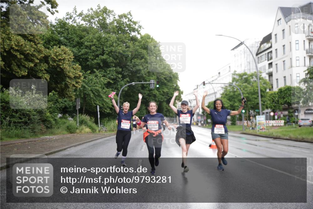 14.06.2026 - REWE Women's Run Jannik Wohlers http://msf.ph/oto/9793281 14.06.2026 09:52:28 Laufen  meine-sportfotos.de