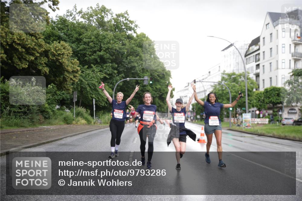 14.06.2026 - REWE Women's Run Jannik Wohlers http://msf.ph/oto/9793286 14.06.2026 09:52:28 Laufen  meine-sportfotos.de