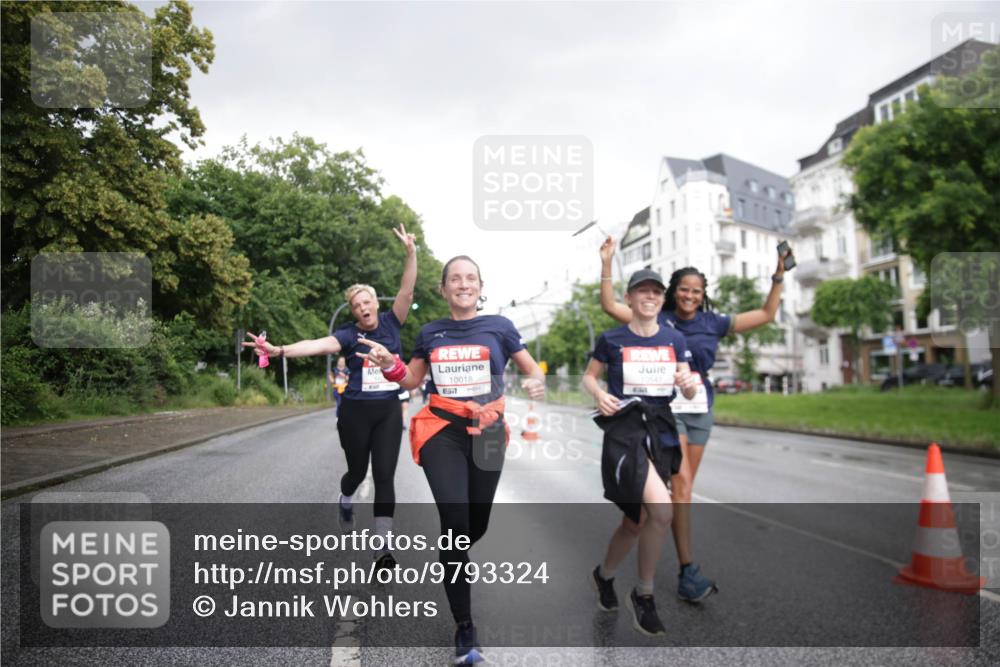 14.06.2026 - REWE Women's Run Jannik Wohlers http://msf.ph/oto/9793324 14.06.2026 09:52:29 Laufen 10018, 51 meine-sportfotos.de