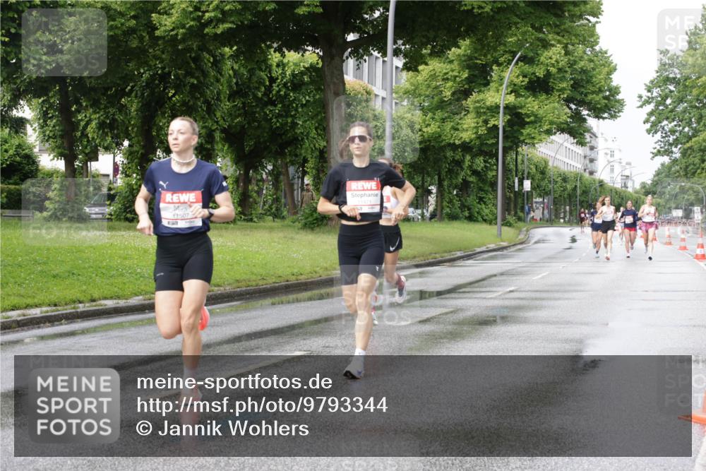 14.06.2026 - REWE Women's Run Jannik Wohlers http://msf.ph/oto/9793344 14.06.2026 09:06:54 Laufen 11507, 7, 11471 meine-sportfotos.de