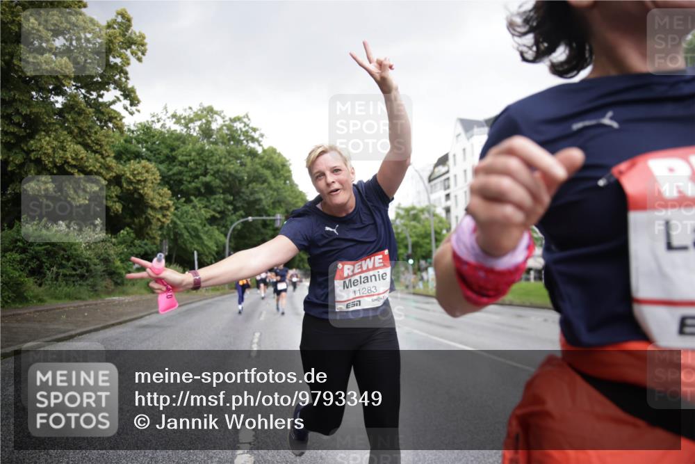 14.06.2026 - REWE Women's Run Jannik Wohlers http://msf.ph/oto/9793349 14.06.2026 09:52:30 Laufen 11283, 7 meine-sportfotos.de