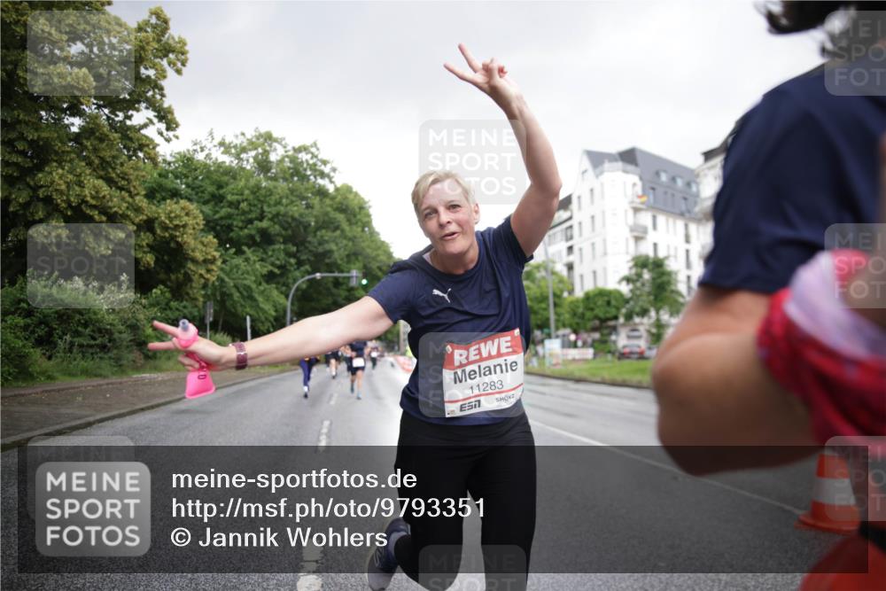 14.06.2026 - REWE Women's Run Jannik Wohlers http://msf.ph/oto/9793351 14.06.2026 09:52:30 Laufen 11283 meine-sportfotos.de