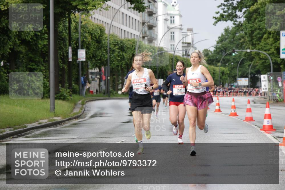 14.06.2026 - REWE Women's Run Jannik Wohlers http://msf.ph/oto/9793372 14.06.2026 09:06:57 Laufen 11126, 10480, 10080, 57 meine-sportfotos.de