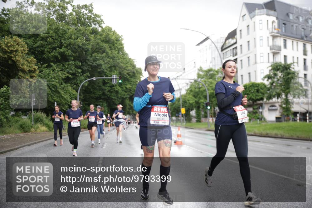 14.06.2026 - REWE Women's Run Jannik Wohlers http://msf.ph/oto/9793399 14.06.2026 09:52:39 Laufen 10740, 7, 1124 meine-sportfotos.de