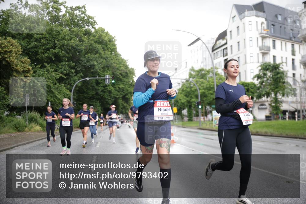 14.06.2026 - REWE Women's Run Jannik Wohlers http://msf.ph/oto/9793402 14.06.2026 09:52:40 Laufen 10740, 7, 1134, 51 meine-sportfotos.de