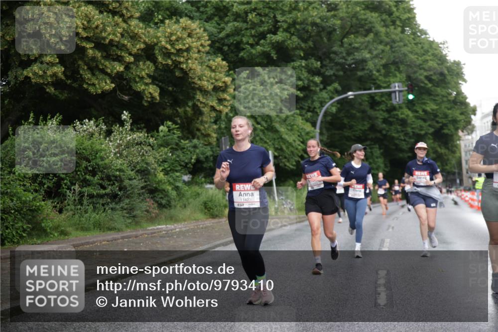 14.06.2026 - REWE Women's Run Jannik Wohlers http://msf.ph/oto/9793410 14.06.2026 09:52:41 Laufen 11423 meine-sportfotos.de