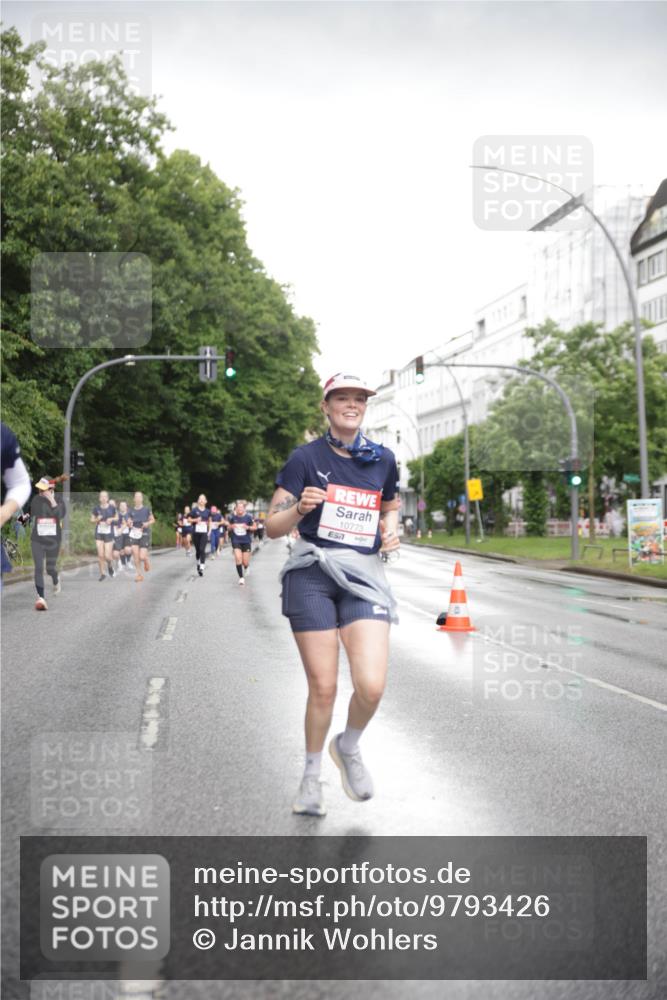 14.06.2026 - REWE Women's Run Jannik Wohlers http://msf.ph/oto/9793426 14.06.2026 09:52:43 Laufen 10773 meine-sportfotos.de