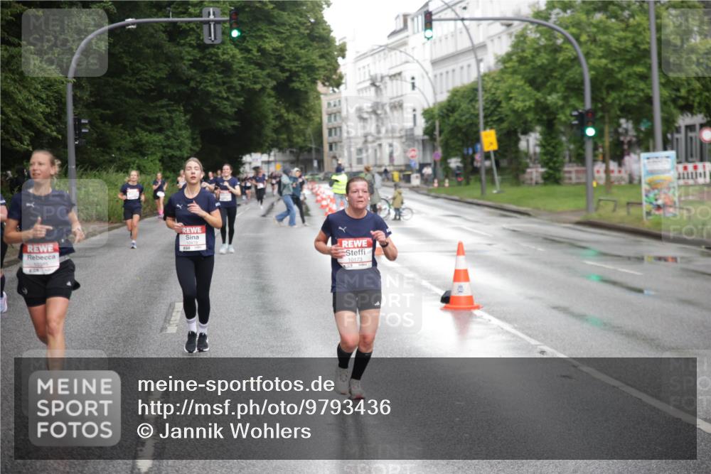 14.06.2026 - REWE Women's Run Jannik Wohlers http://msf.ph/oto/9793436 14.06.2026 09:52:48 Laufen 10173 meine-sportfotos.de